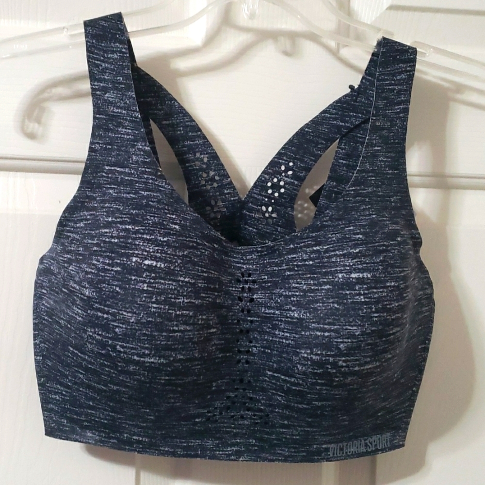 Victoria Secret  Sport Bra